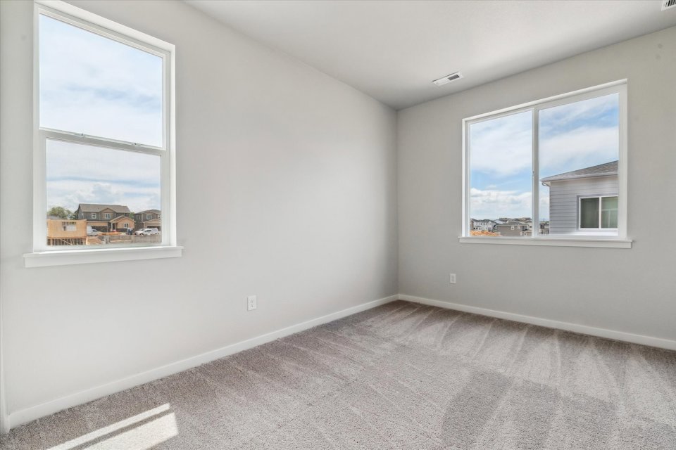 A room with windows.