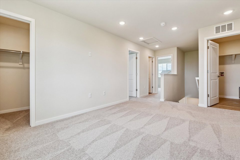 A large empty room.