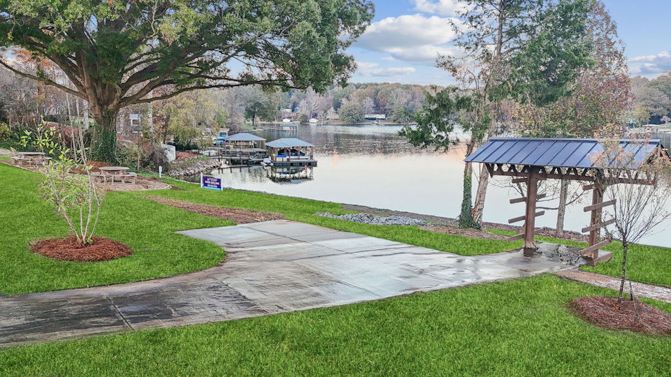 A pond with boats in it.