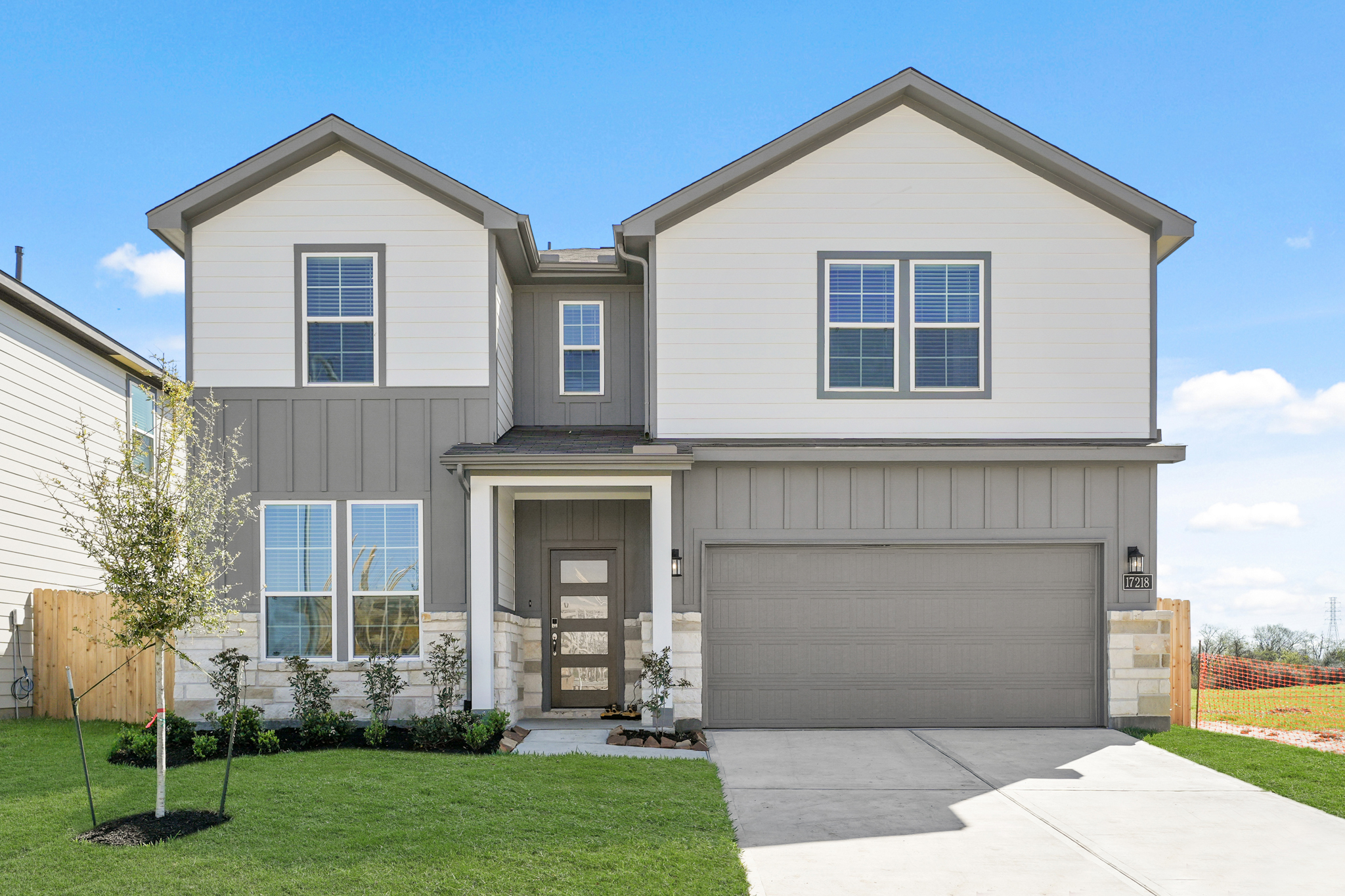 020717 17218 White Peace Drive