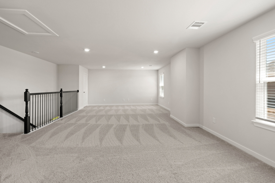 A large empty room.